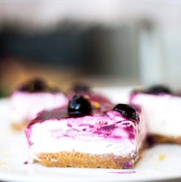 no bake blueberry cheesecake served on a plate